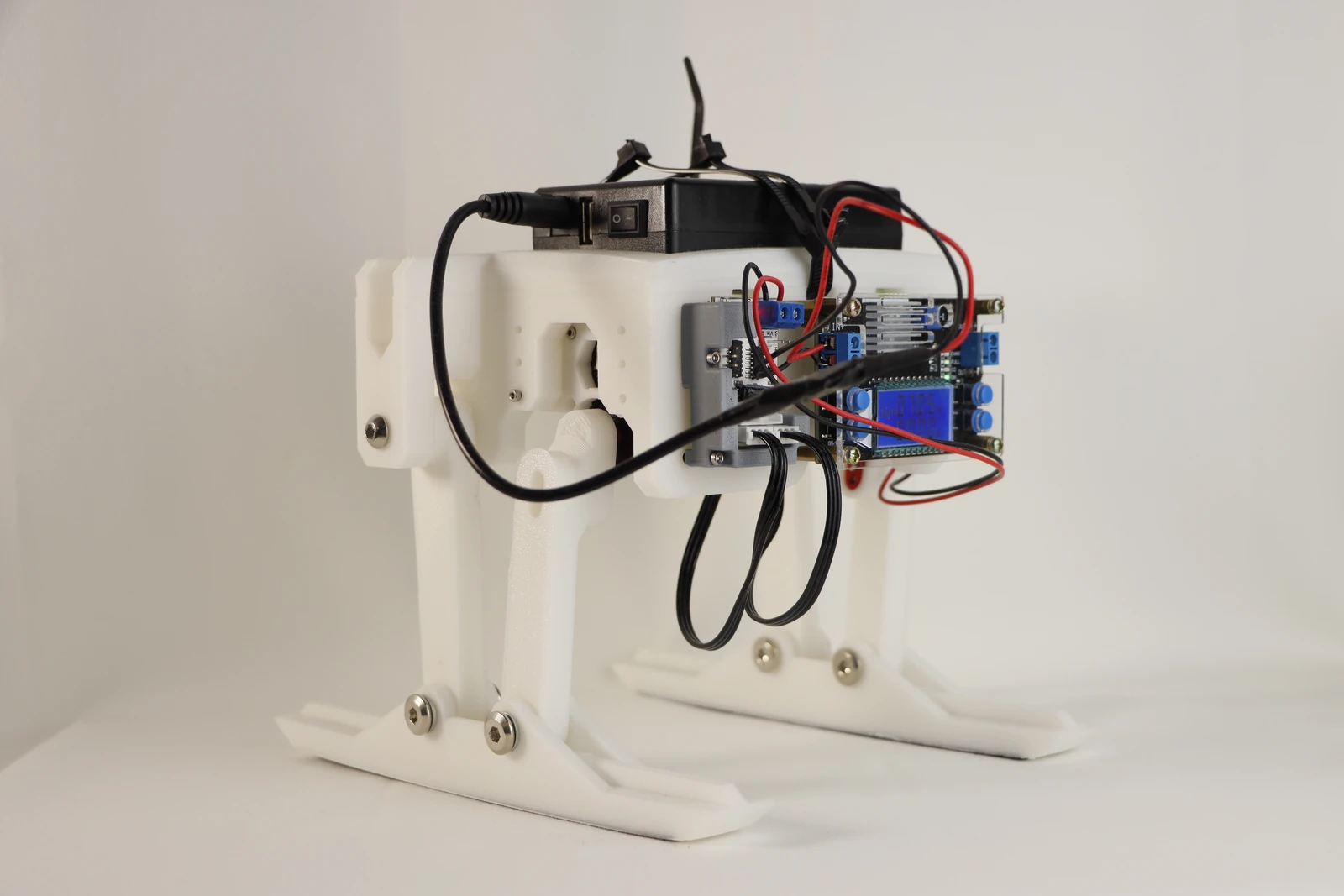 HM-V2 Walking Robot — project image 1